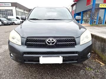 TOYOTA S.U.V  RAV 4 D4D GASOLIO ((4X4))