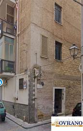 ALTOFONTE: APPARTAMENTO SU 2 LIVELLI