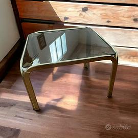 Tavolo in ottone con vetro
