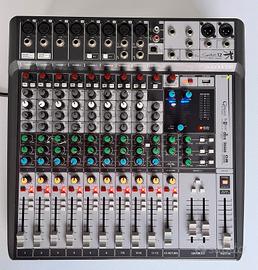 mixer Soundcraft Signature 12 Multi track