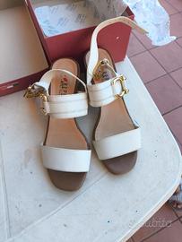 scarpe nuove
