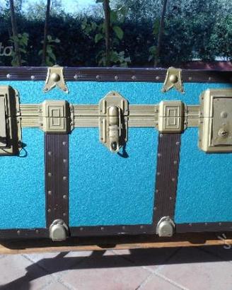 Baule vintage legno e metallo