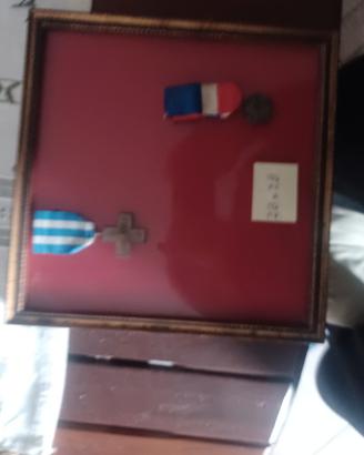 bacheca porta medaglie
