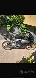 Yzf r125