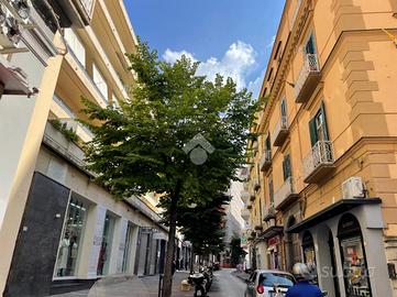 MULTILOCALE A CASTELLAMMARE DI STABIA