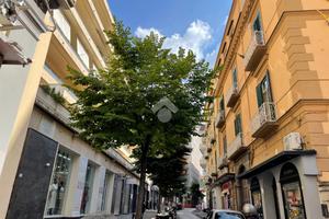 MULTILOCALE A CASTELLAMMARE DI STABIA