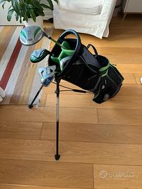 Set mazze da golf e borsone da bambini e ragazzi