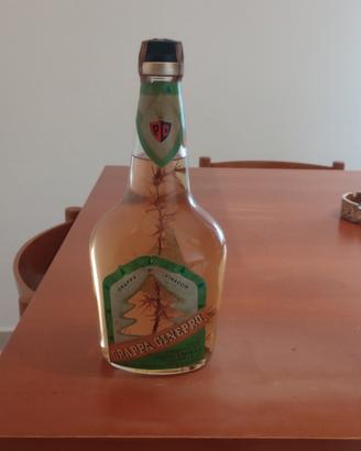 bottiglia grappa di ginepro da collezione 