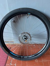 ruota bici cube 27.5x2.25 con disco del freno