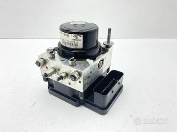 1NDTV ABS TOYOTA Yaris Serie 1.4 Diesel 44540-0D10