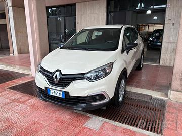 Renault Captur 1.5dCi90CV navi retro perfetta-18