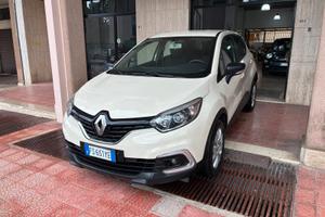 Renault Captur 1.5dCi90CV navi retro perfetta-18