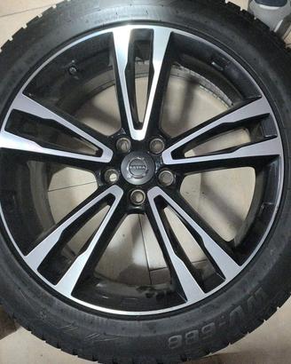 Ruota Volvo 235/50 R19 Ovation WV-688