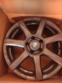 4 cerchi Kia Sportage 225/60/17