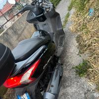 Vendita Kymco Downtown 300