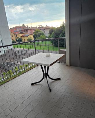 Ampio bilocale 55mq con garage vicino al Centro
