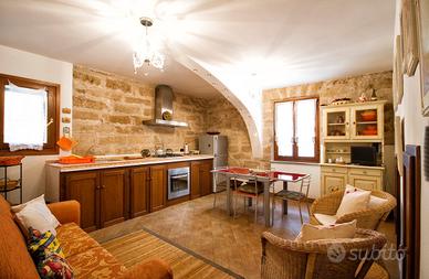 Stylish home RUBY In centro storico e lungomare