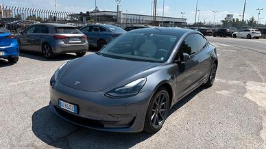 Tesla Model 3 Long Range Dual Motor
