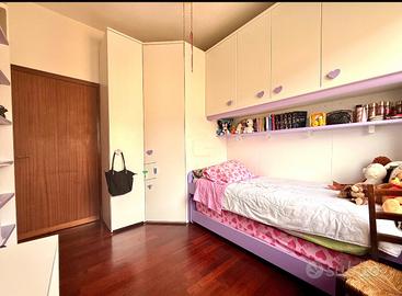 Cameretta completa con letto estraibile