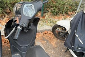 Piaggio Liberty 125 ABS, anno 2023, nero, 3374 km