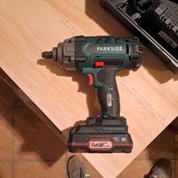 Avvitatore ad impulsi Parkside 400NM