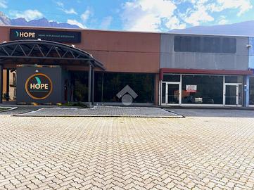 CAPANNONE A TALAMONA