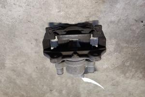 Pinza freno anteriore sx R. CLIO 1461cc TDI '15