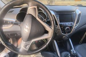 Veloster 2011