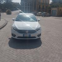 fiat tipo sw 1.6 disel 120 cv