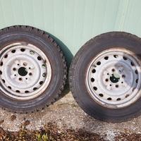 ruote chiodate da neve 