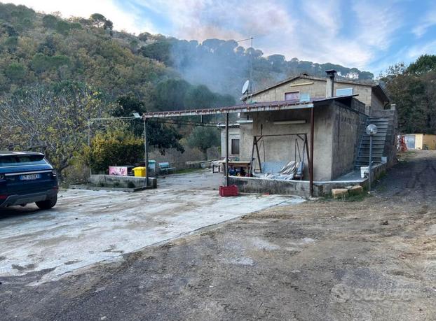 Campagna in contrada polleri