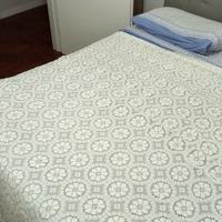 coperta matrimoniale all'uncinetto 