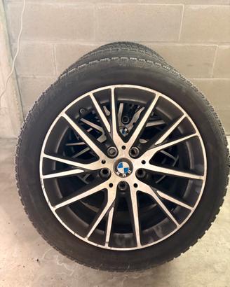 Cerchi originali BMW 17” con gomme invernali