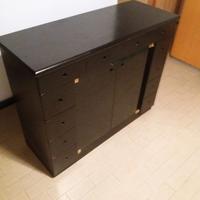 mobile nero cassettiera molto PARTICOLARE .