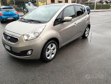 kia Venga 1.4 benzina gpl