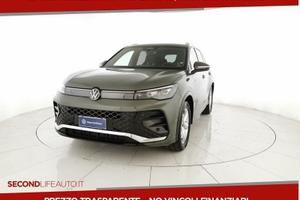 Volkswagen Tiguan 2.0 tdi R-Line 150cv dsg