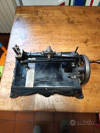 Macchina da Cucire Brunonia