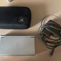 Nintendo DS Lite