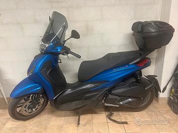 Piaggio Beverly 300 i.e. SPORT
