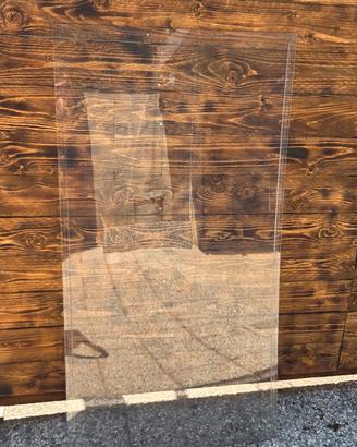 plexiglass  misure 124x66