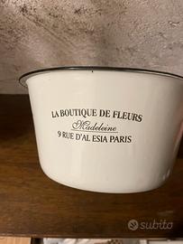 Portavaso in metallo