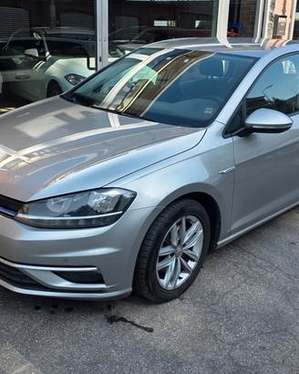 Volkswagen Golf 1.5 TGI DSG 5p. Trendline BlueMoti