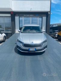 Skoda Octavia 1.5 e-TEC DSG Wagon Style
