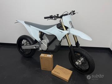 STARK VARG SM 80CV NUOVA
