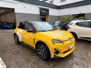 Renault 5 E-Tech Electric 150 CV Comfort Range Ico