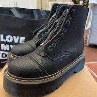 Dr. Martens mod. Sinclair 