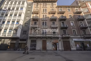 TRILOCALE IN PALAZZINA D'EPOCA IN VIA DANTE DI NAN
