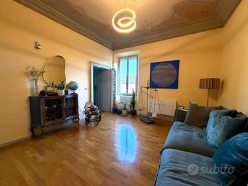 Appartamento con garage in centro storico