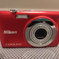 NIKON COOLPIX S2500 colore rosso metallizzato 