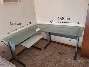 Scrivania angolare in vetro temperato
